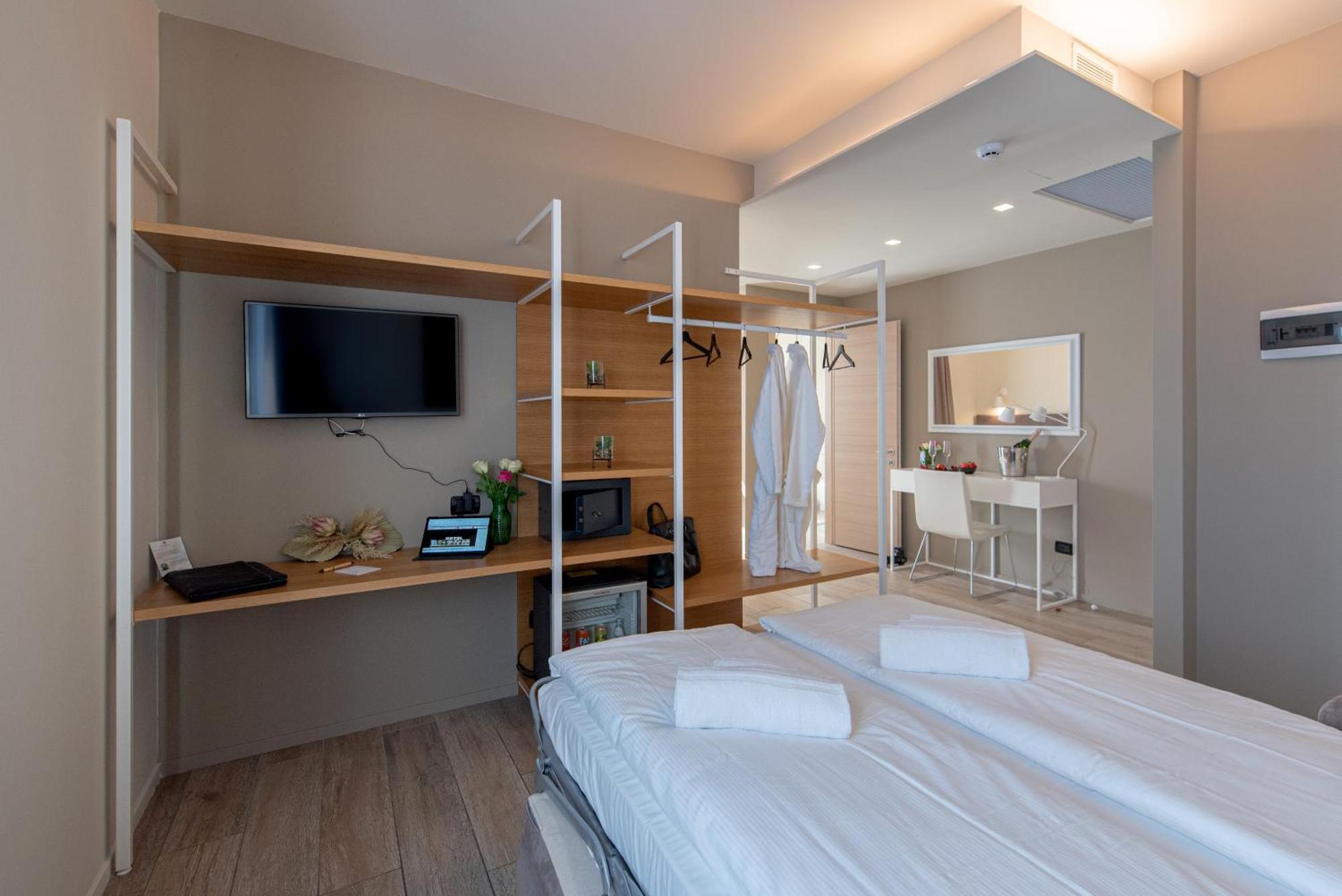 Ile Hotel Peschiera del Garda Exteriér fotografie